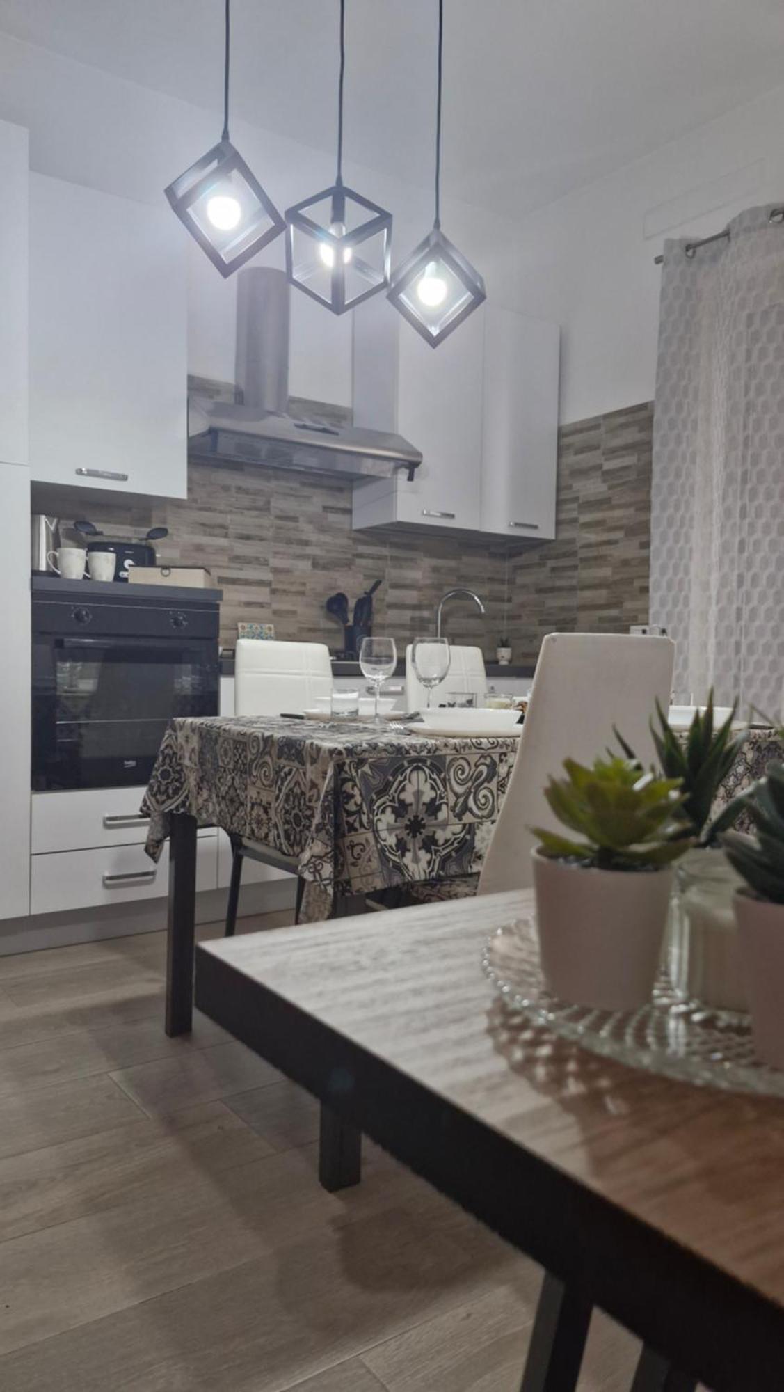 Casa Vacanze Sul Corso 기아레 외부 사진